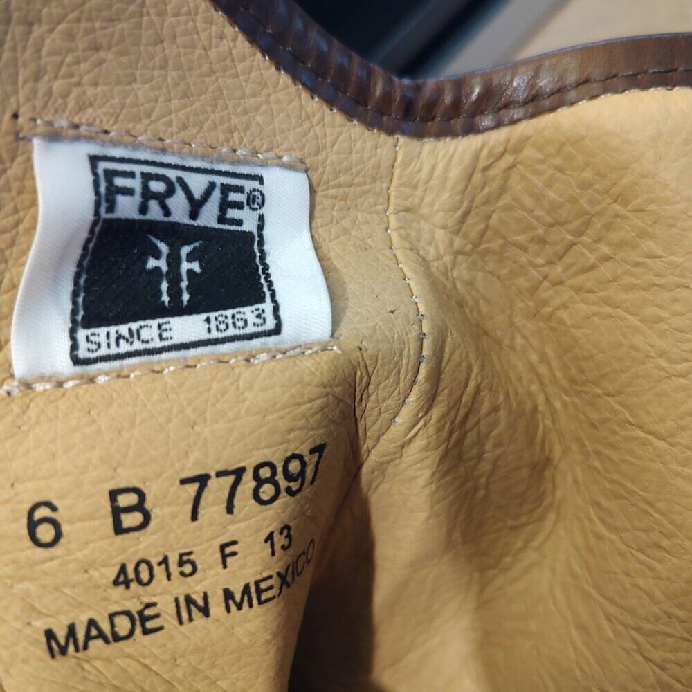 FRYE Melissa Button Short Boots Size 6 EUC - Picture 7 of 7